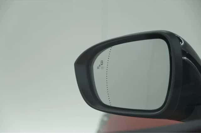 Renault Mégane E-Tech (2023) thumbnail 19