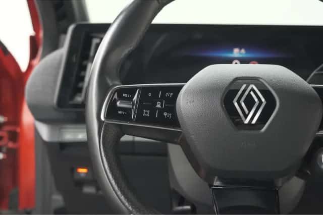 Renault Mégane E-Tech (2023) thumbnail 30