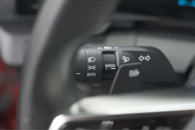 Renault Mégane E-Tech (2023) thumbnail 35