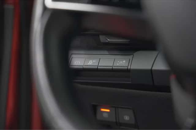 Renault Mégane E-Tech (2023) thumbnail 39