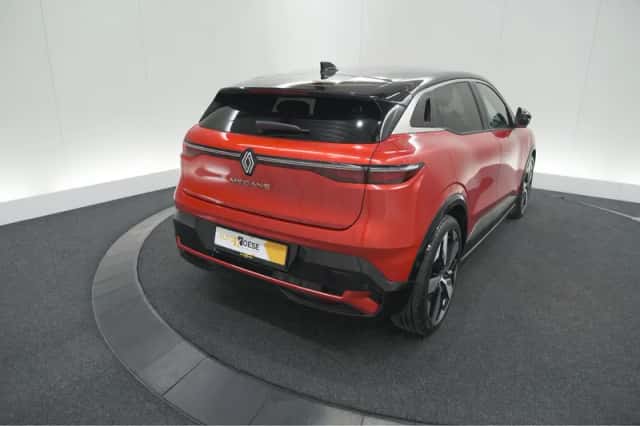 Renault Mégane E-Tech (2023) thumbnail 55