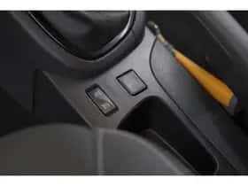 Renault Clio (2018) thumbnail 31