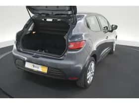 Renault Clio (2018) thumbnail 43