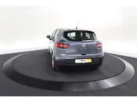 Renault Clio (2018) thumbnail 10