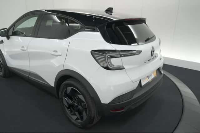 Renault Captur (2025) thumbnail 18