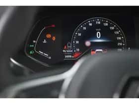 Renault Captur (2023) thumbnail 34