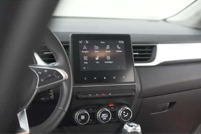 Renault Captur (2023) thumbnail 42