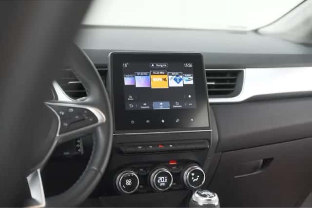 Renault Captur (2023) thumbnail 44