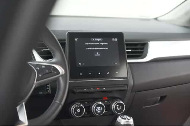 Renault Captur (2023) thumbnail 46