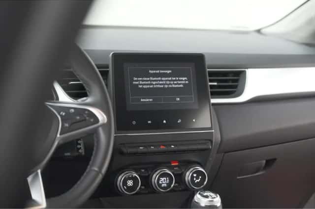 Renault Captur (2023) thumbnail 48