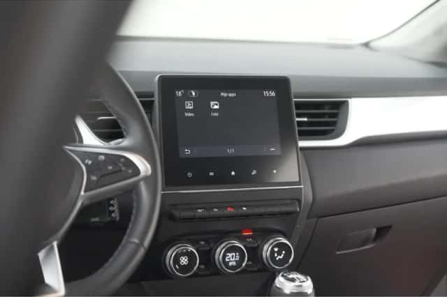 Renault Captur (2023) thumbnail 49