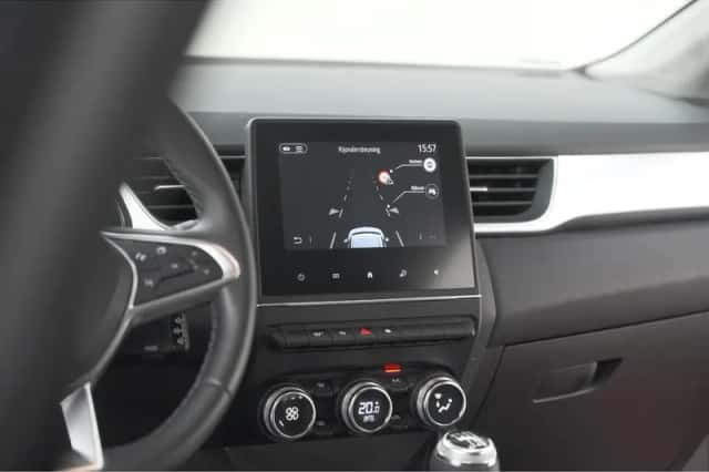 Renault Captur (2023) thumbnail 52