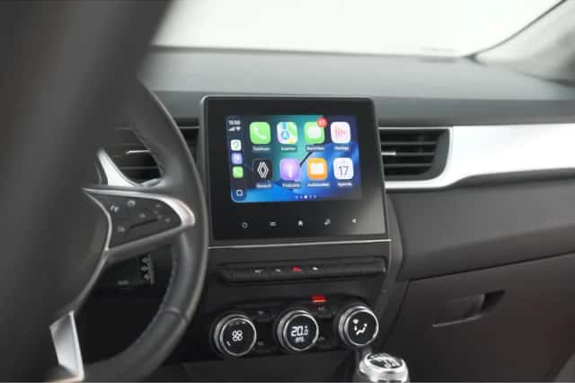 Renault Captur (2023) thumbnail 55