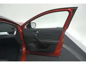Renault Captur (2023) thumbnail 62