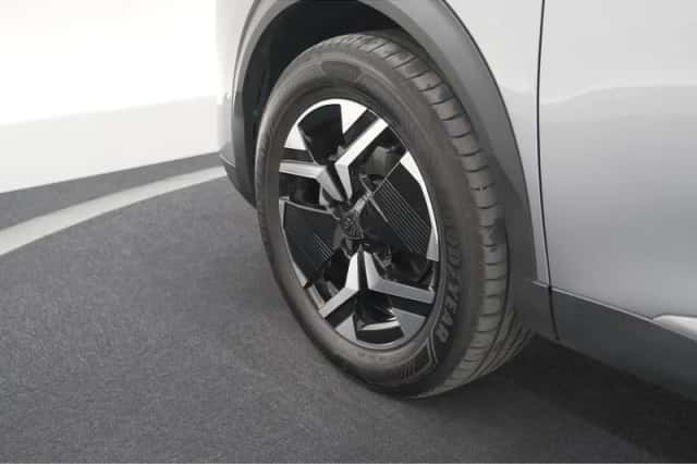 Peugeot 2008 (2024) thumbnail 19