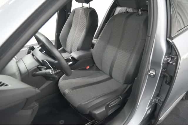Peugeot 2008 (2024) thumbnail 26