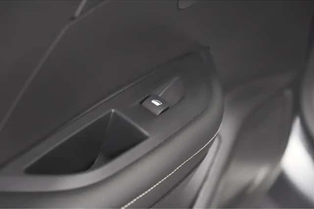 Peugeot 2008 (2024) thumbnail 27