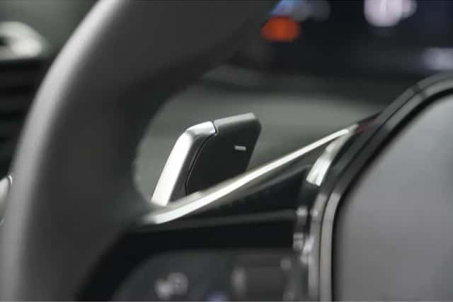 Peugeot 2008 (2024) thumbnail 33