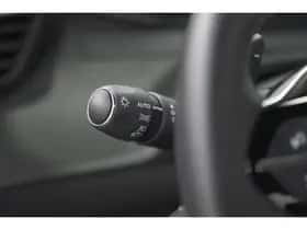 Peugeot 2008 (2024) thumbnail 35