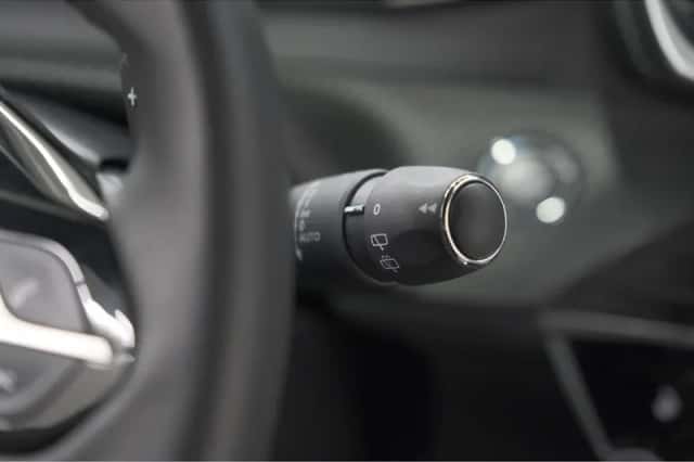 Peugeot 2008 (2024) thumbnail 36
