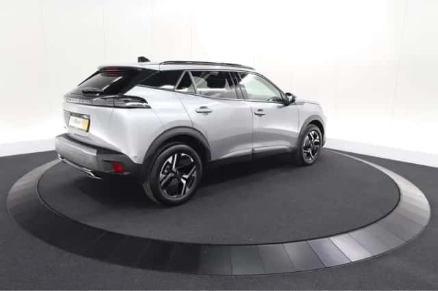 Peugeot 2008 (2024) thumbnail 5