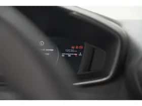 Peugeot 2008 (2024) thumbnail 41