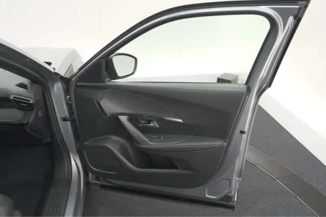Peugeot 2008 (2024) thumbnail 61