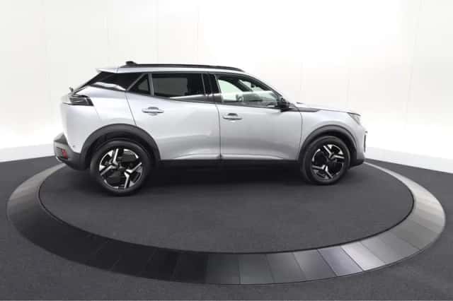 Peugeot 2008 (2024) thumbnail 9