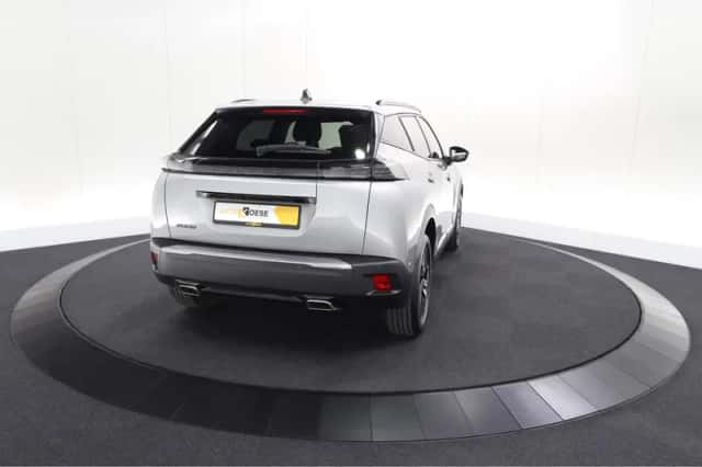 Peugeot 2008 (2024) thumbnail 10
