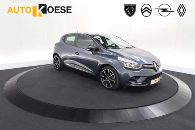 Renault Clio (2019) thumbnail 1