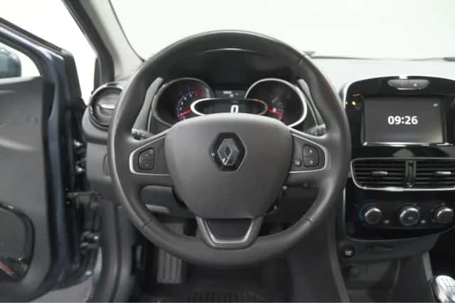 Renault Clio (2019) thumbnail 21