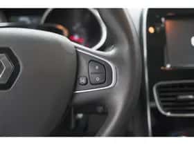 Renault Clio (2019) thumbnail 23