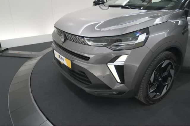 Renault Captur (2025) thumbnail 15