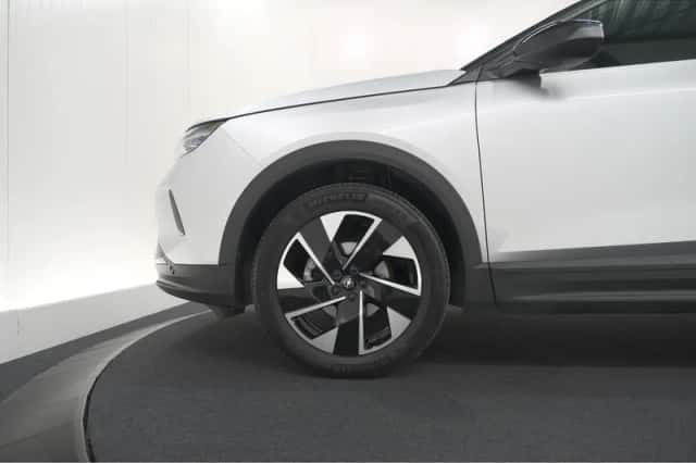 Opel Grandland (2025) thumbnail 16