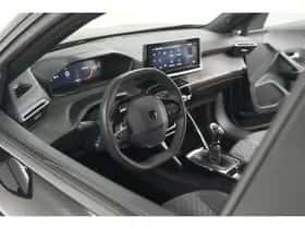 Peugeot 2008 (2025) thumbnail 2