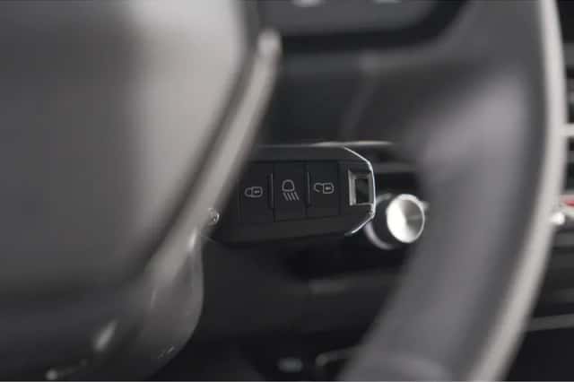 Peugeot 2008 (2025) thumbnail 14