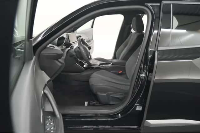 Peugeot 2008 (2025) thumbnail 22