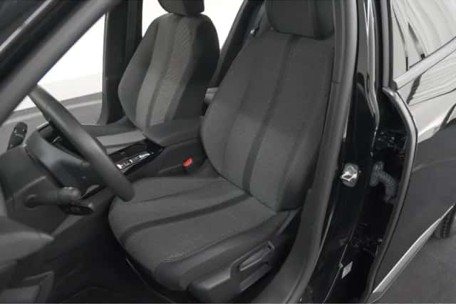 Peugeot 2008 (2025) thumbnail 23