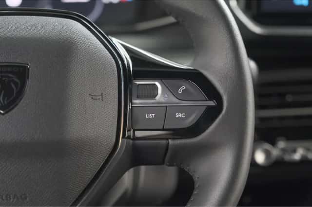 Peugeot 2008 (2025) thumbnail 29