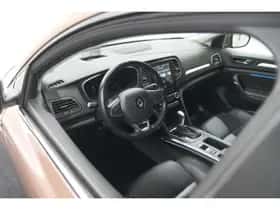 Renault Mégane E-Tech (2021) thumbnail 2