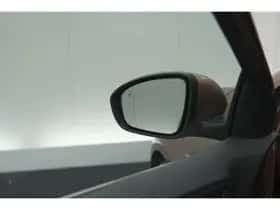 Renault Mégane E-Tech (2021) thumbnail 19
