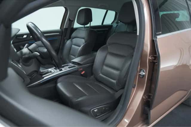 Renault Mégane E-Tech (2021) thumbnail 23