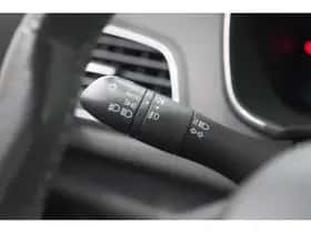 Renault Mégane E-Tech (2021) thumbnail 35