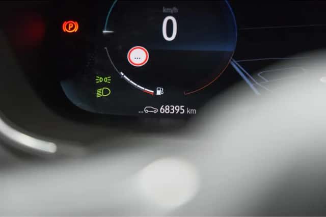 Renault Mégane E-Tech (2021) thumbnail 39