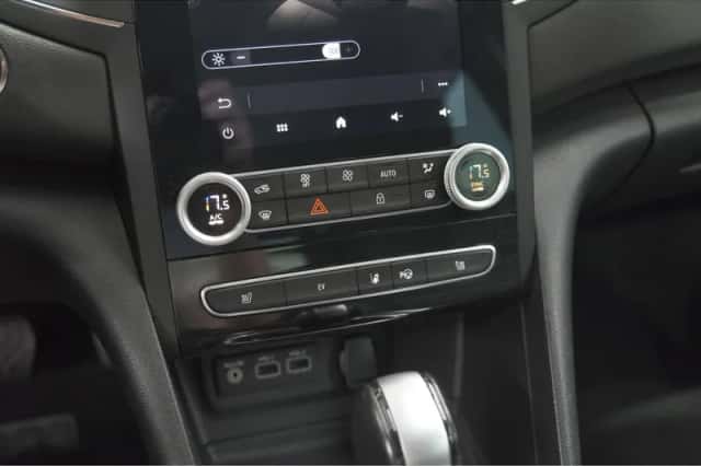 Renault Mégane E-Tech (2021) thumbnail 44