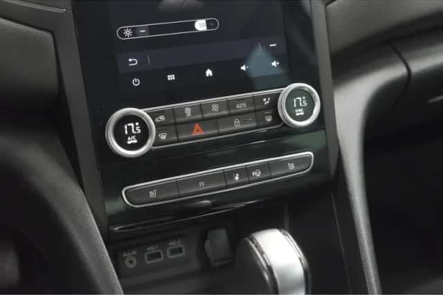 Renault Mégane E-Tech (2021) thumbnail 45