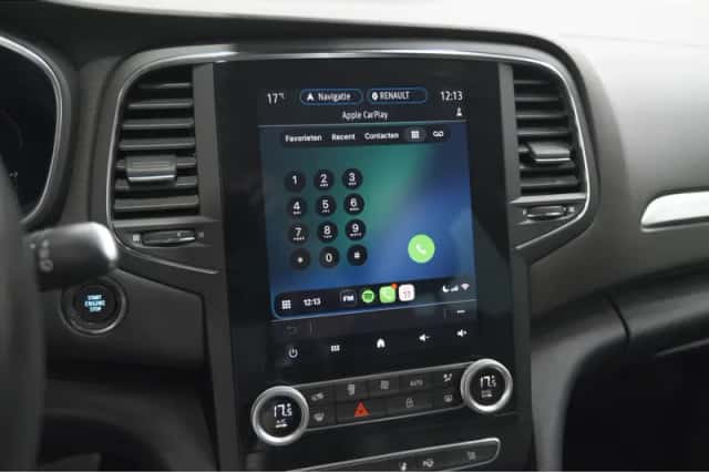 Renault Mégane E-Tech (2021) thumbnail 48