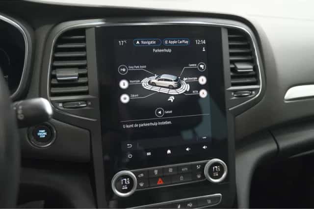 Renault Mégane E-Tech (2021) thumbnail 55