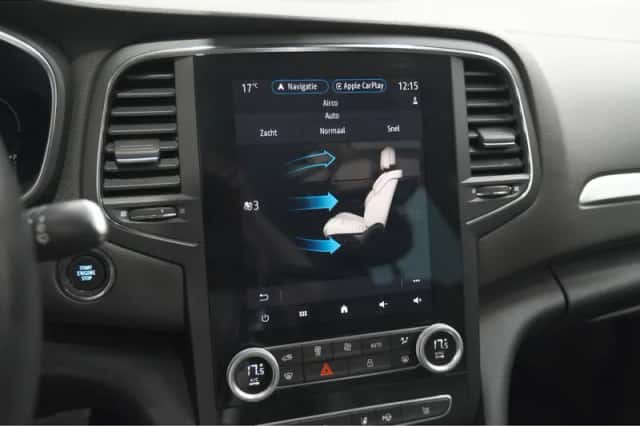 Renault Mégane E-Tech (2021) thumbnail 59