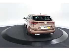 Renault Mégane E-Tech (2021) thumbnail 10